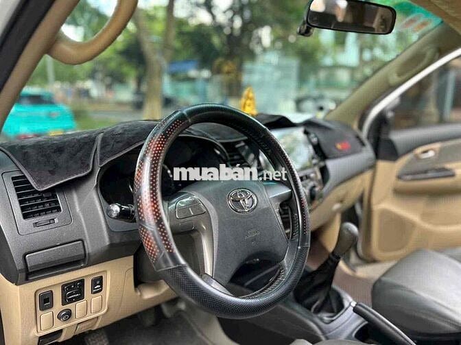 Toyota Fortuner 2016 2.4G 4x2 MT - 120000 km