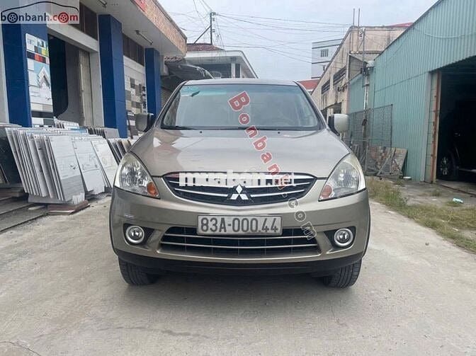 Mitsubishi Zinger GLS 2.4 MT 2011