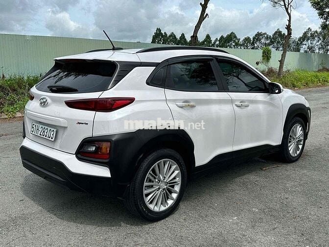 Hyundai Kona 2019 tiêu chuẩn đẹp 1 chủ