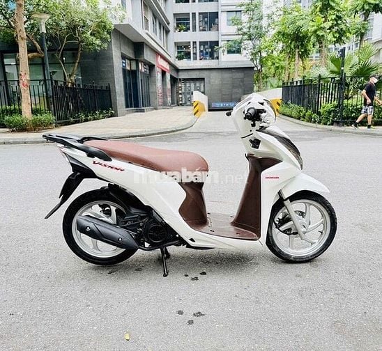 Honda Vision 2017 trắng chính chủ