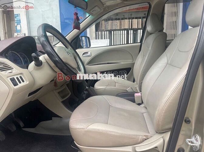 Mitsubishi Zinger GLS 2.4 MT 2011