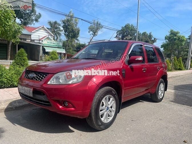 Ford Escape XLS 2.3L 4x2 AT 2010