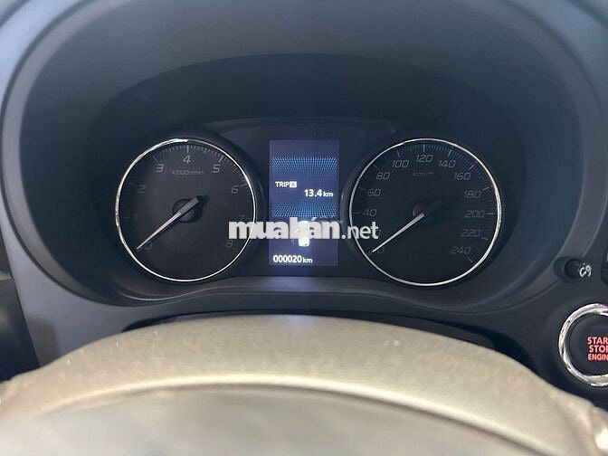 Mitsubishi Outlander 2024 2.0 CVT - 20 km