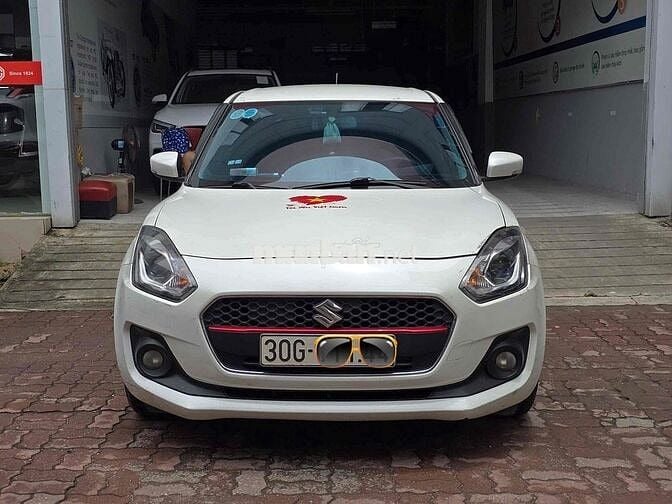 Suzuki Swift 2019 GLX 1.2 CVT - 60000 km