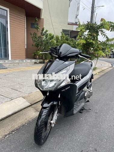 Honda Air Blade 110 Fi phun xăng tiết kiệm 10tr5
