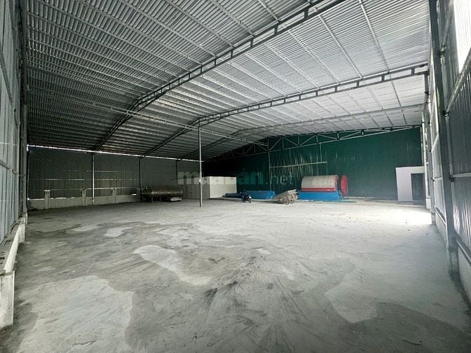 Cho thuê kho xưởng: 680m2 xây mới tại KCN Thạch Thất- Q.Oai