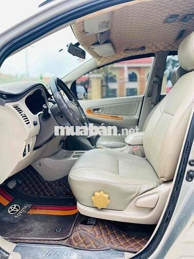 Toyota Innova 2009 G - 240747 km