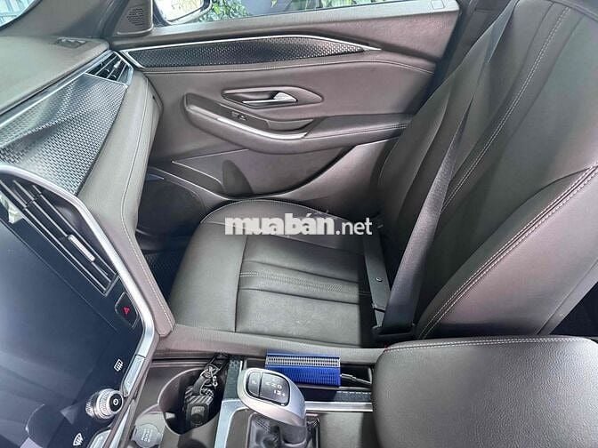 VinFast Lux A2.0 2019 Plus 2.0 AT - 60000 km