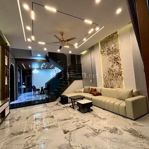 CẦN BÁN NHANH NHÀ PHẠM CÔNG TRỨ ,HOÀ XIUÂN,ĐÀ NẴNG