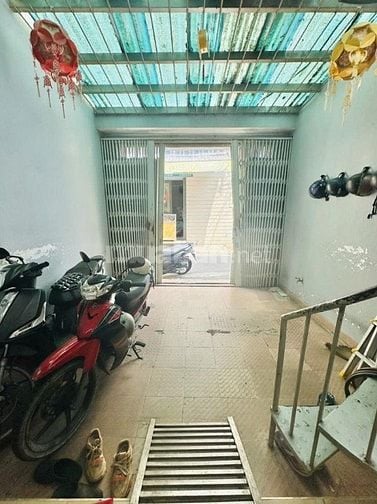 Bán nhà hẻm 5m sát Nguyễn Thị Nhỏ, Tân Bình, 79m2, 4 tầng 10PN, chỉ 9 