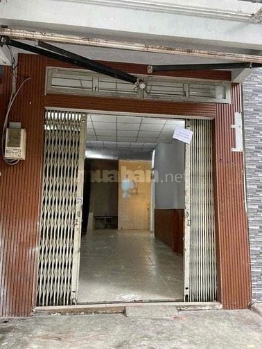 Cho thuê nhà mặt tiền Lạc Long Quân, P.9, Q.Tân Bình giá 18tr