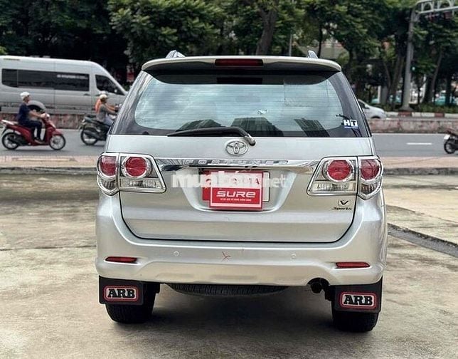 Toyota Fortuner 2014 2.7V 4x2 AT - 167000 km