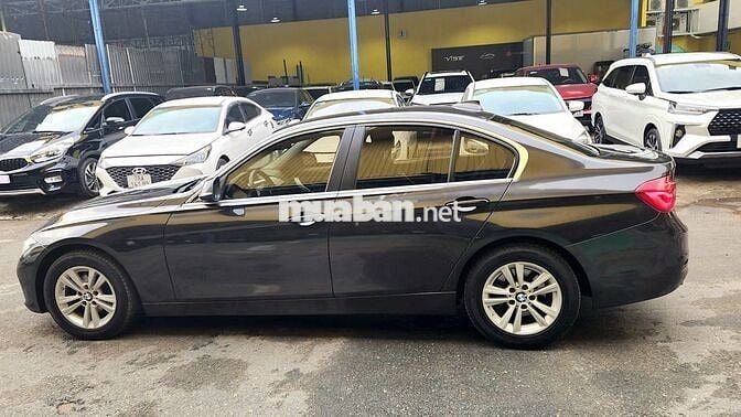 BMW 320i 2016