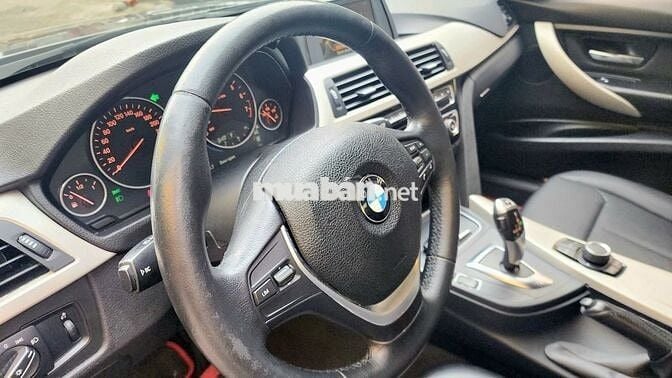 BMW 320i 2016