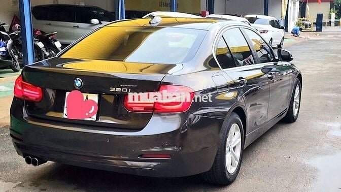 BMW 320i 2016