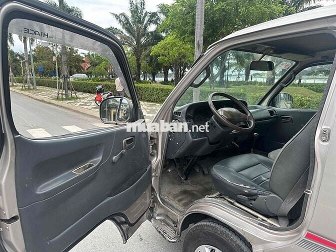 Toyota Hiace đời 2003 6 chỗ/850kg chính chủ
