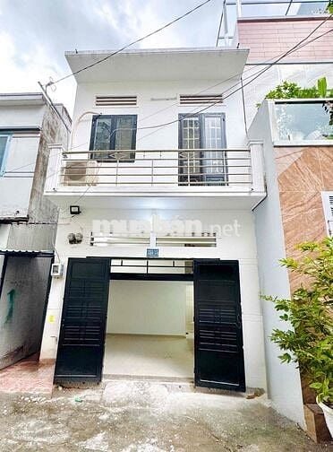 Kiot hẻm ô tô tại Phan Văn Hớn, quận 12