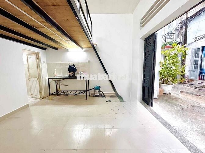 Kiot hẻm ô tô tại Phan Văn Hớn, quận 12