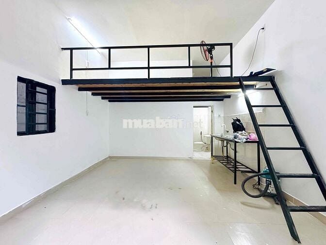 Kiot hẻm ô tô tại Phan Văn Hớn, quận 12