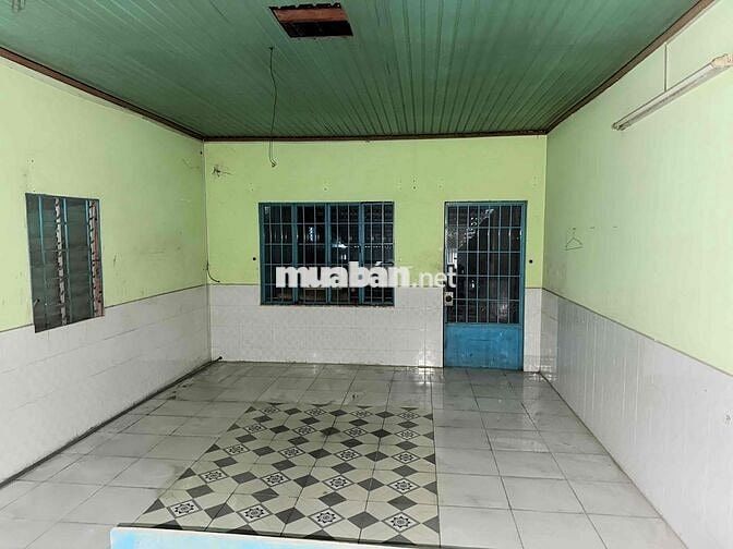 Nhà Mặt Phố QL13 288m2, 5 phòng ngủ, rộng rãi, gần Chợ, KCN,Tr Học