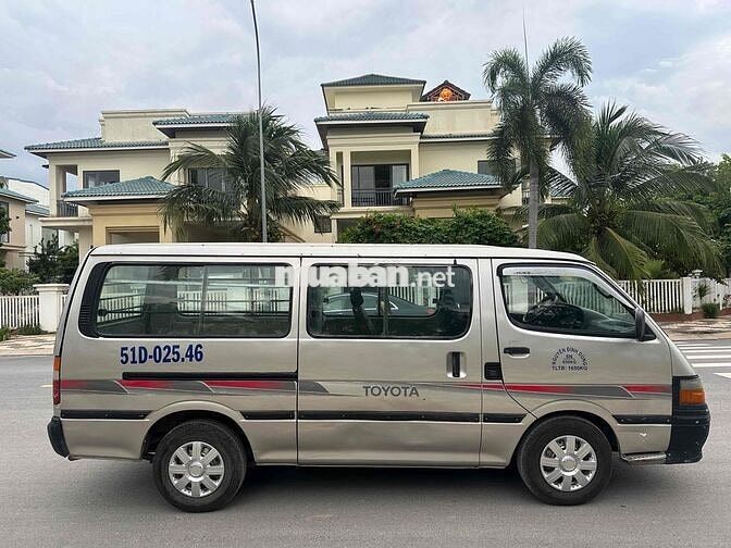 Toyota Hiace đời 2003 6 chỗ/850kg chính chủ