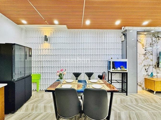Bán Nhà Phố Đẹp Đường Thống Nhất, Phường 16, Quận Gò vấp, Hồ chí Minh 