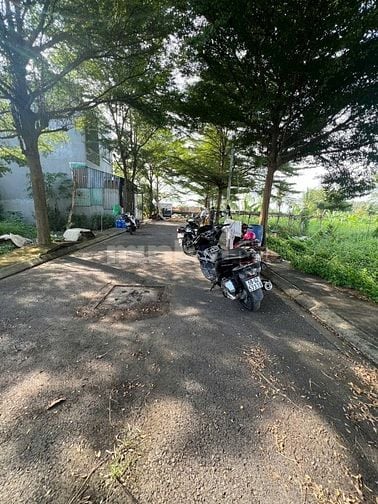 ĐẤT THỔ CƯ KDC ĐƯỜNG BÌNH MỸ VÀO 300M