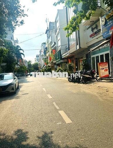 72m2 ( 4 x 18 ) Mặt Tiền Bàu Cát Số, 4 Tầng Vị Trí Đẹp Hiếm Có