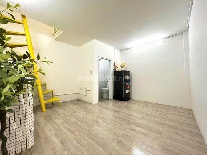 BÁN NHÀ TRỆT + GÁC LỬNG – 4 PHÒNG CHO THUÊ FULL NỘI THẤT – THU NHẬP ỔN