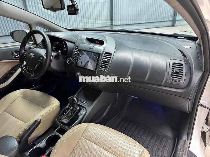 Kia Cerato 2017 1.6 AT - 1 chủ Đắk Lắk