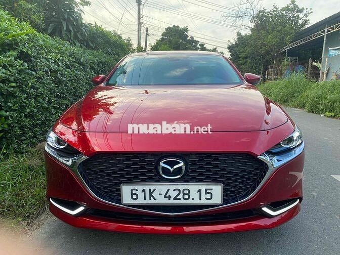 Mazda 3 2024 1.5L Luxury - 13000 km