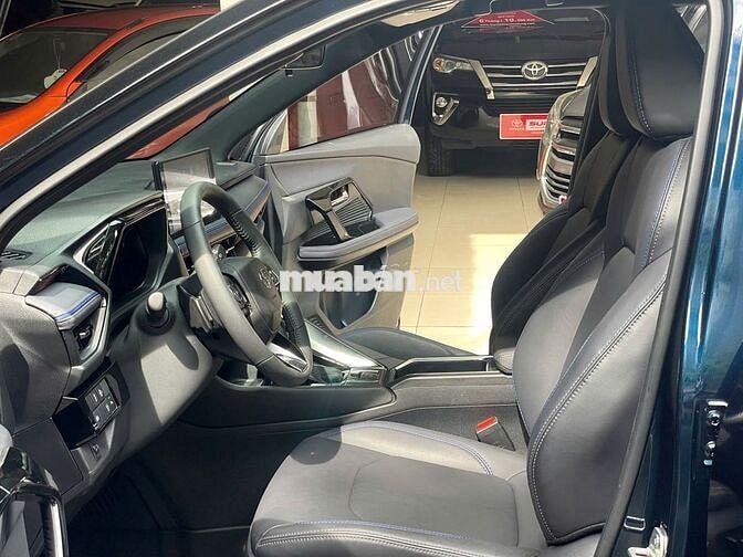 Yaris Cross 2024 1.5CVT máy xăng - 32.000 km