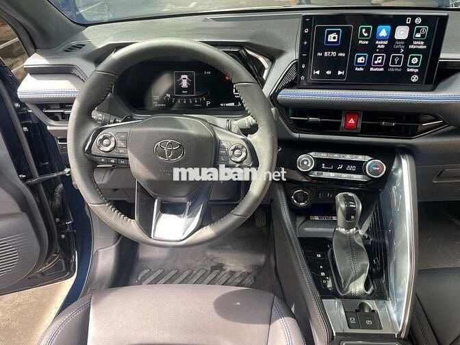Yaris Cross 2024 1.5CVT máy xăng - 32.000 km