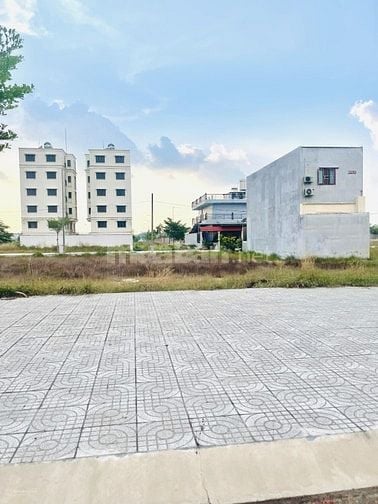 BÁN ĐẤT GIÁ TỐT TẠI KHU BIỆT THỰ MINI, GẦN NHÀ HÀNG VÀ HỒ SINH THÁI