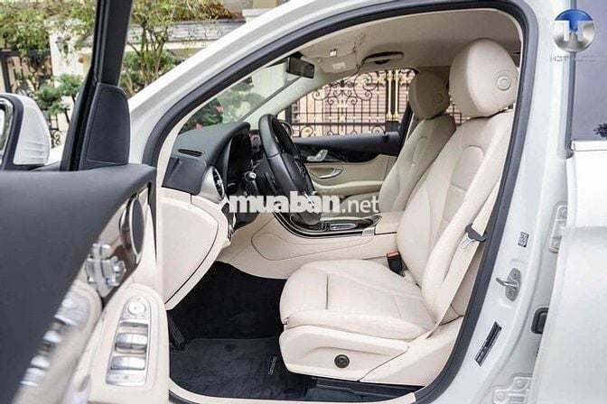 Mercedes Benz GLC 2021 200 - 15000 km