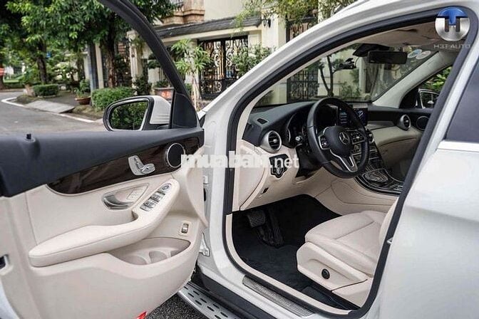 Mercedes Benz GLC 2021 200 - 15000 km