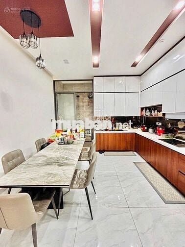 MẶT TIỀN NỘI BỘ LÊ SAO, NGAY NGUYỄN SƠN 4,5x20m 3 Tấm