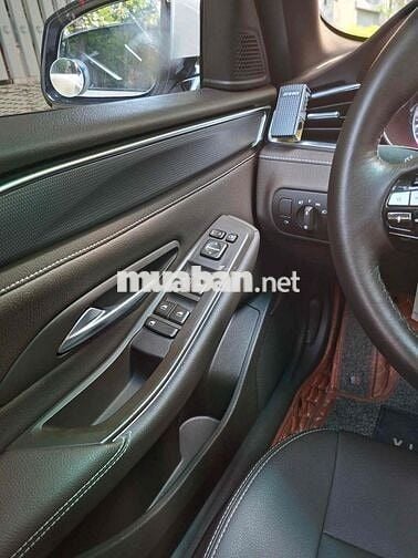 VinFast Lux A2.0 2020 2.0 AT - Sơn zin 90 %