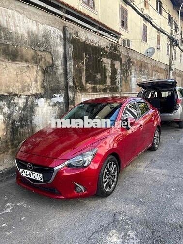 Mazda 2 2016  1.5 AT Sedan - 50000 km