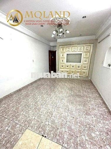 Nhà cho thuê 10 phòng giá rẻ, phù hợp làm nhà trọ, CHDV gần sân bay