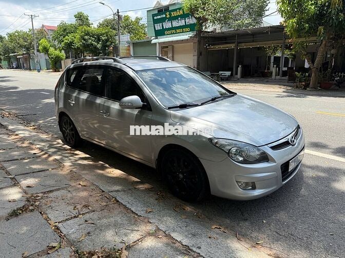Hyundai L30CW 2010 Nhập Khấu
