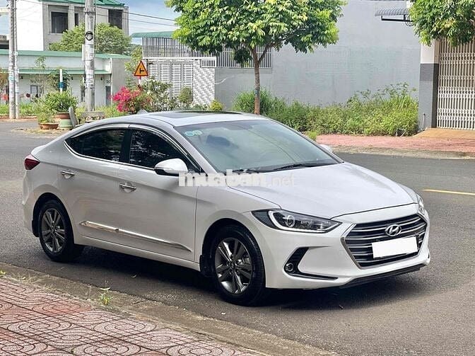 Siu cọp Hyundai Elantra 2016 1.6 AT