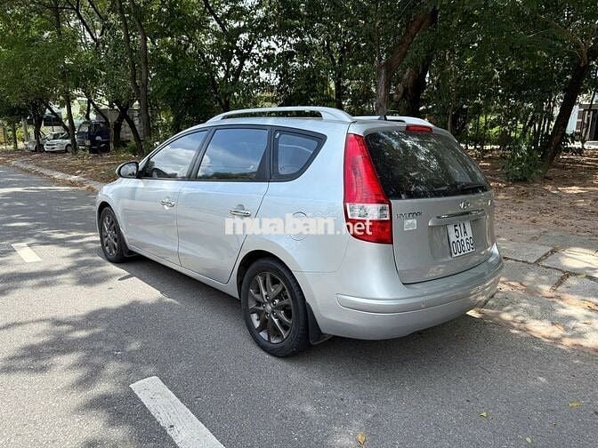 Hyundai L30CW 2010 Nhập Khấu
