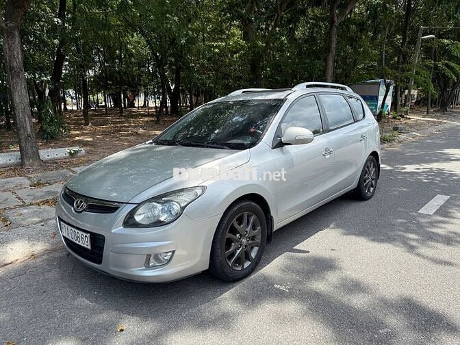 Hyundai L30CW 2010 Nhập Khấu