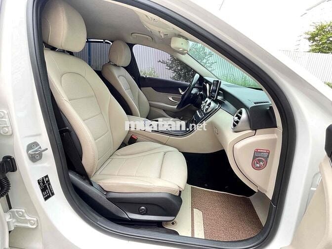Mercedes Benz C Class 2017 C200 - 2.0AT