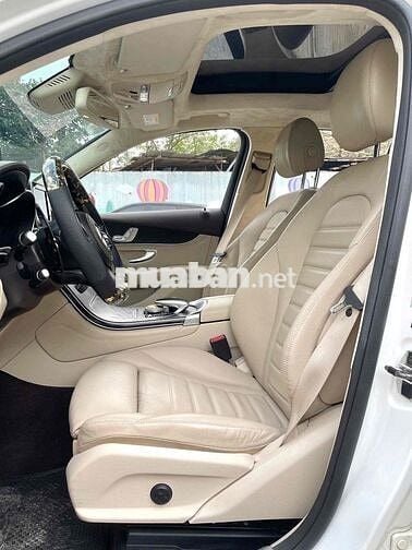 Mercedes Benz GLC Class 2017 300 4MATIC