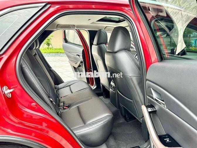 Mazda CX-30 2022 Premium 2.0 AT - 33000 km