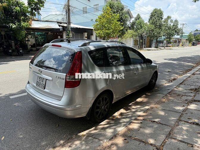 Hyundai L30CW 2010 Nhập Khấu