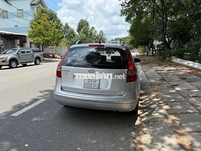 Hyundai L30CW 2010 Nhập Khấu