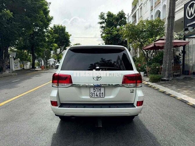 Toyota Land Cruiser 2020 4.6 V8 - 115000 km